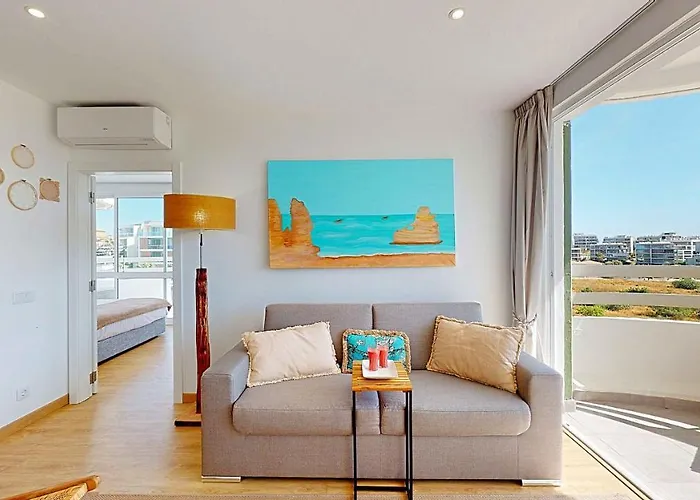 Da Avo Te - Em Frente A C Piscina *